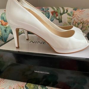 Nine West white one toe pump heels